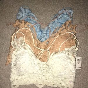 3 Rue 21 lace braletts